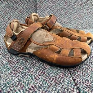 Teva Brown Sandals Size 11 Leather Waterproof Outdoor Strong Closure Straps‎
